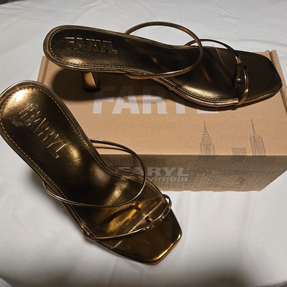 Faryl by Faryl Robin Aria Gold Sandals